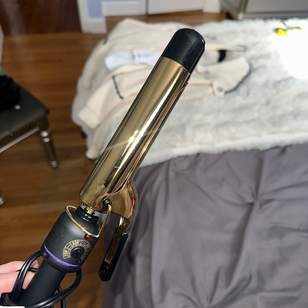4 Piece Hot Tools & Bed Head Hair Styling Tools - Picture 2 of 10